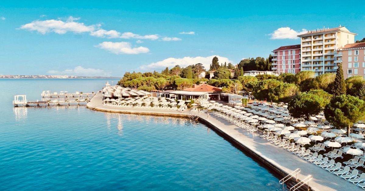 Moon Bay Apartment - Free Large Parking Portorož Buitenkant foto