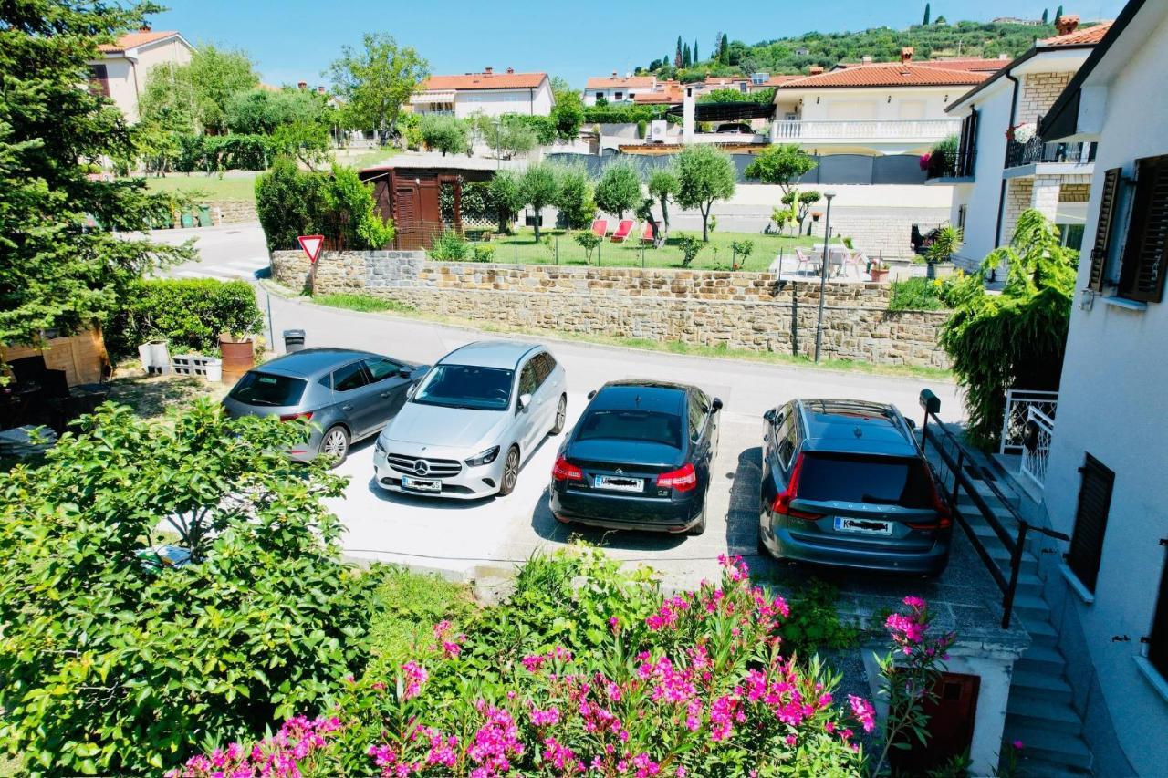 Moon Bay Apartment - Free Large Parking Portorož Buitenkant foto